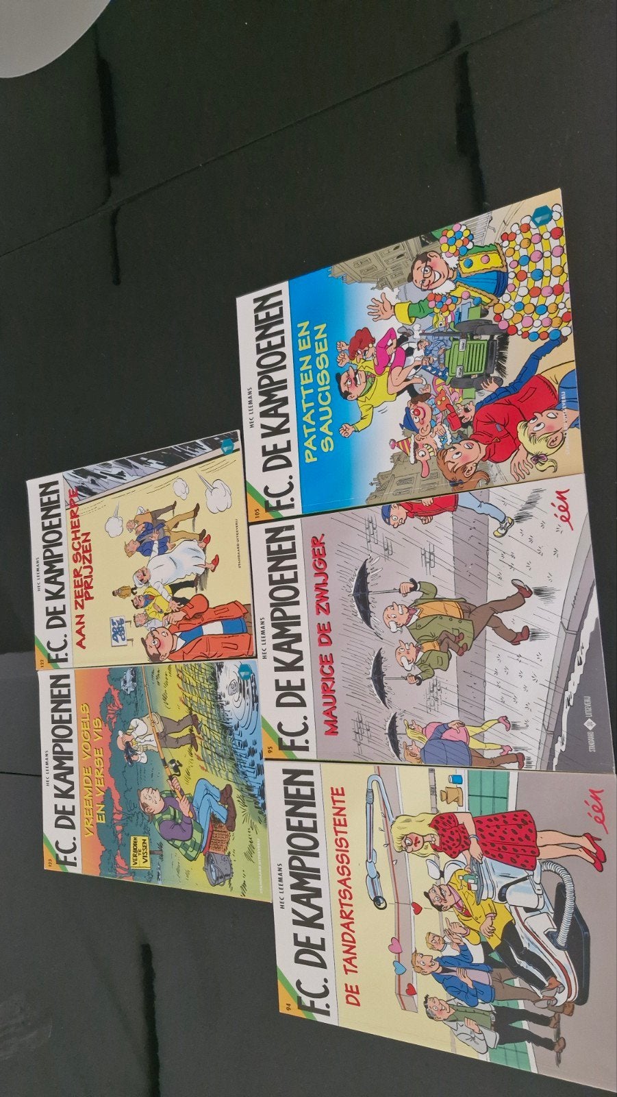 25 fc de kampioenen strips in goede tot zeer goede staat., Boeken, Hec Leemans (FC De Kampioenen), Europa, Ophalen of Verzenden