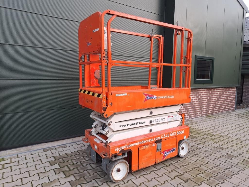 Genie Snorkel - S3219f Schaarhoogwerker, Articles professionnels, Machines & Construction | Ascenseurs, Échafaudages & Échelles