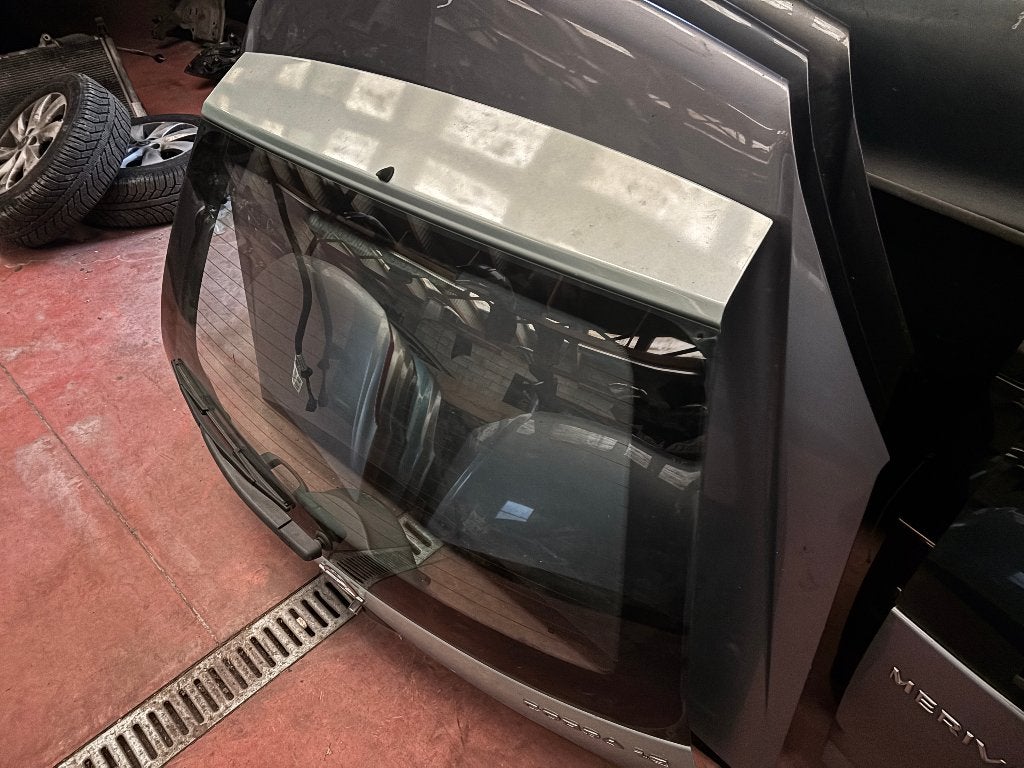 HAYON OPEL CORSA C, Arrière, JEAN BILA, Opel, RUE BRIGADE PIRON 307