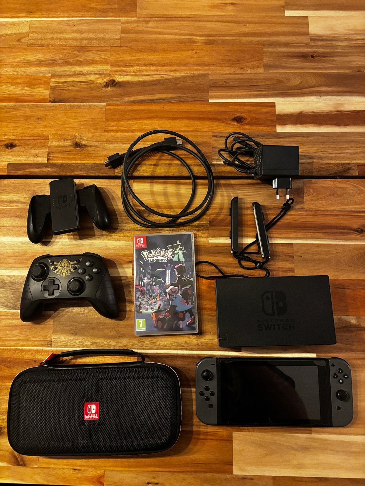 Nintendo Switch + Accesoires en game, Games en Spelcomputers, Spelcomputers | Nintendo Switch, Ophalen, Met games, Met 2 controllers