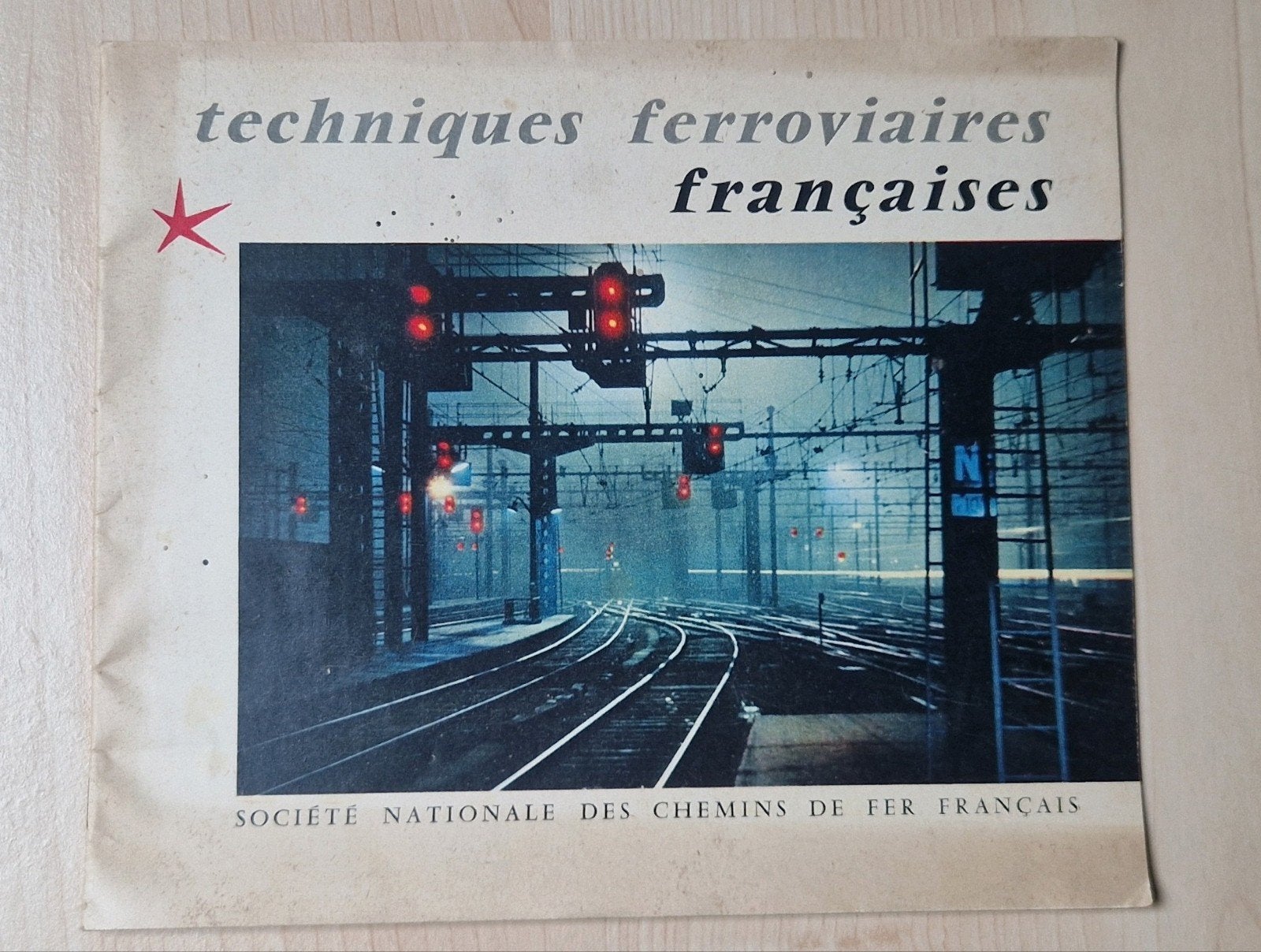 Techniques ferroviaires françaises - 1958, Collections, Trains & Trams, Enlèvement ou Envoi
