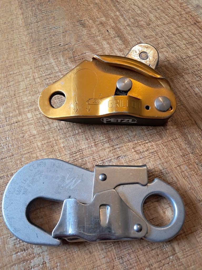 Descendeur Grillon Petzl, Enlèvement, Utilisé
