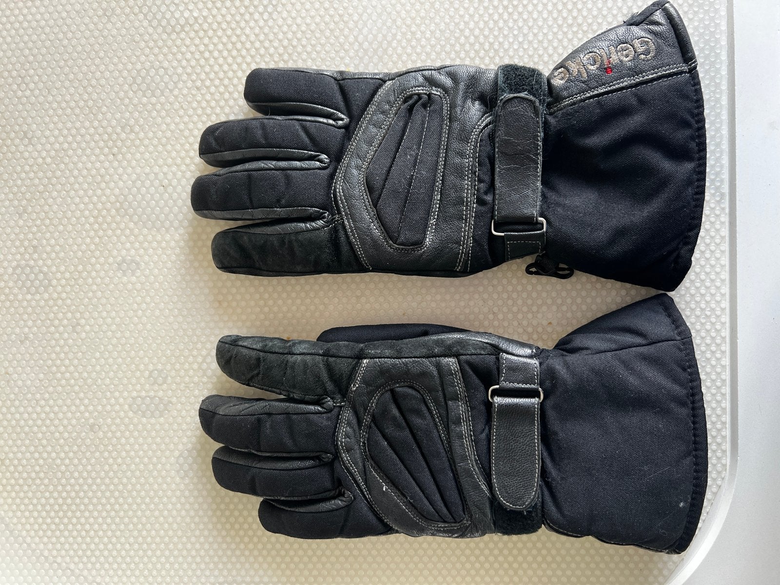 Hein Gericke motorhandschoenen, Motos, Enlèvement