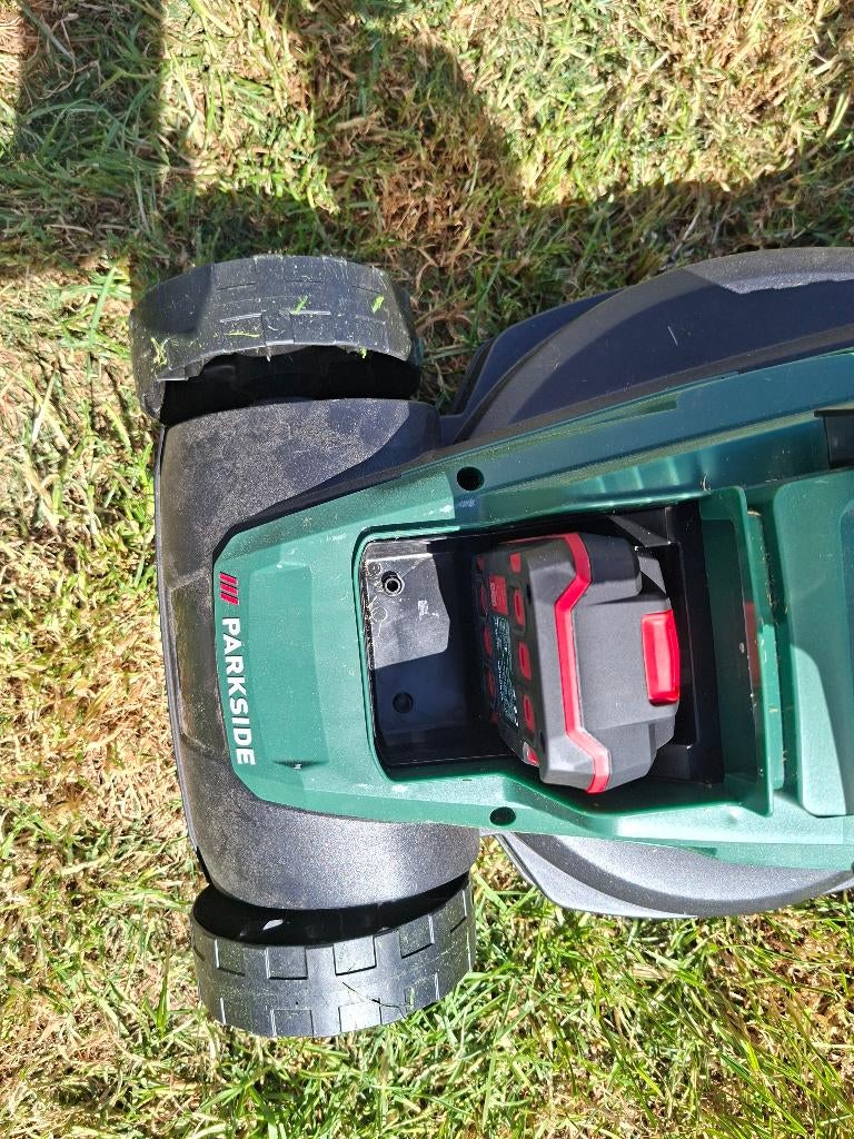 Grasmaaier met accu merk Parkside, Tuin en Terras, Ophalen, Cirkelmaaier, Accu-grasmaaier, Zo goed als nieuw