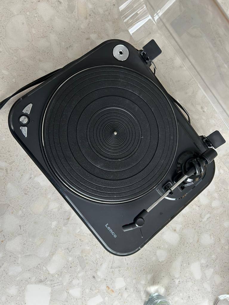 Lenco L-82 platenspeler, Enlèvement, Comme neuf, Tourne-disque