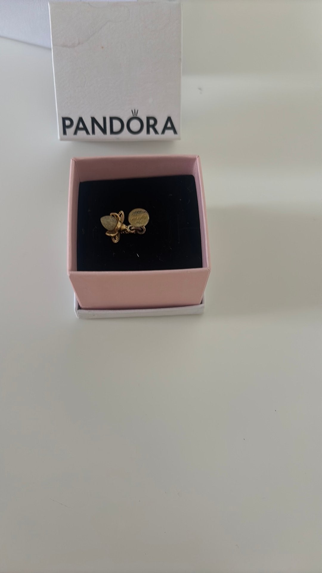 Tof bedeltje Pandora, Handtassen en Accessoires, Bedels, Ophalen of Verzenden, Zo goed als nieuw, Goud, Pandora
