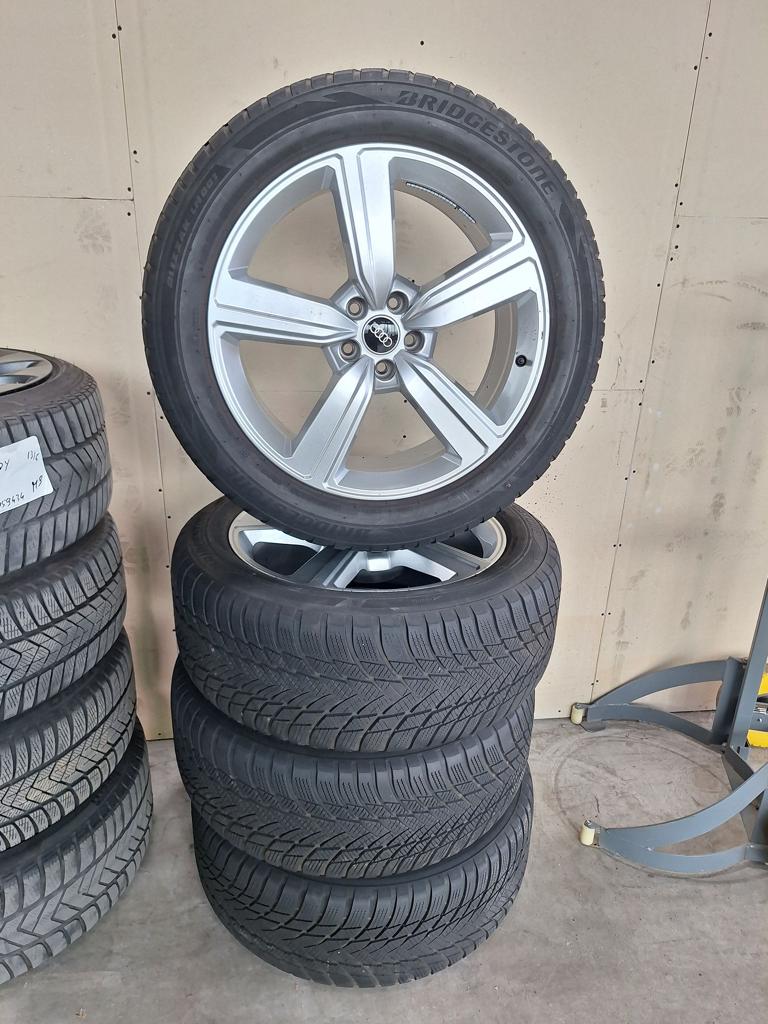 Audi E-Tron Winterset 20 Inch Origineel, Auto-onderdelen, Banden en Velgen, Ophalen, Gebruikt, 255 mm, -