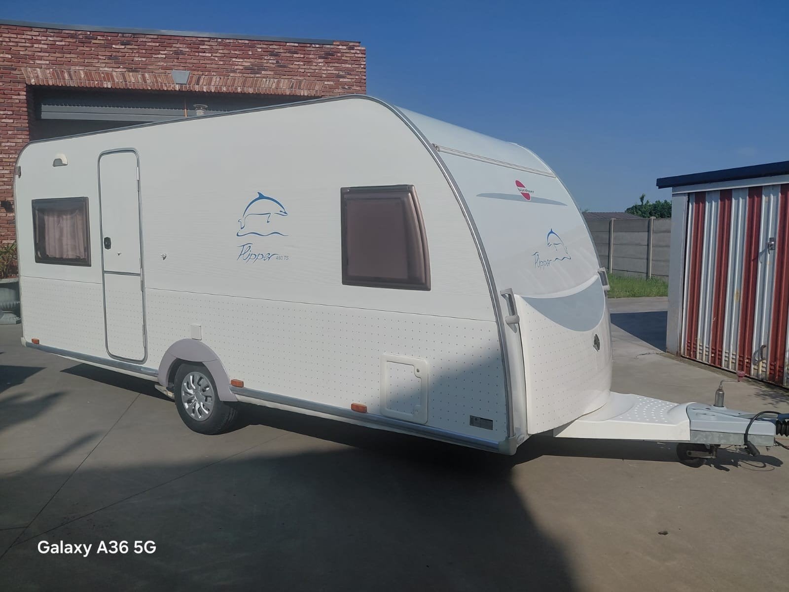 Kwaliteitsvolle caravan burstner voor 4 pers - moovr- 2007, Bedrijf, Ringverwarming, Frans bed