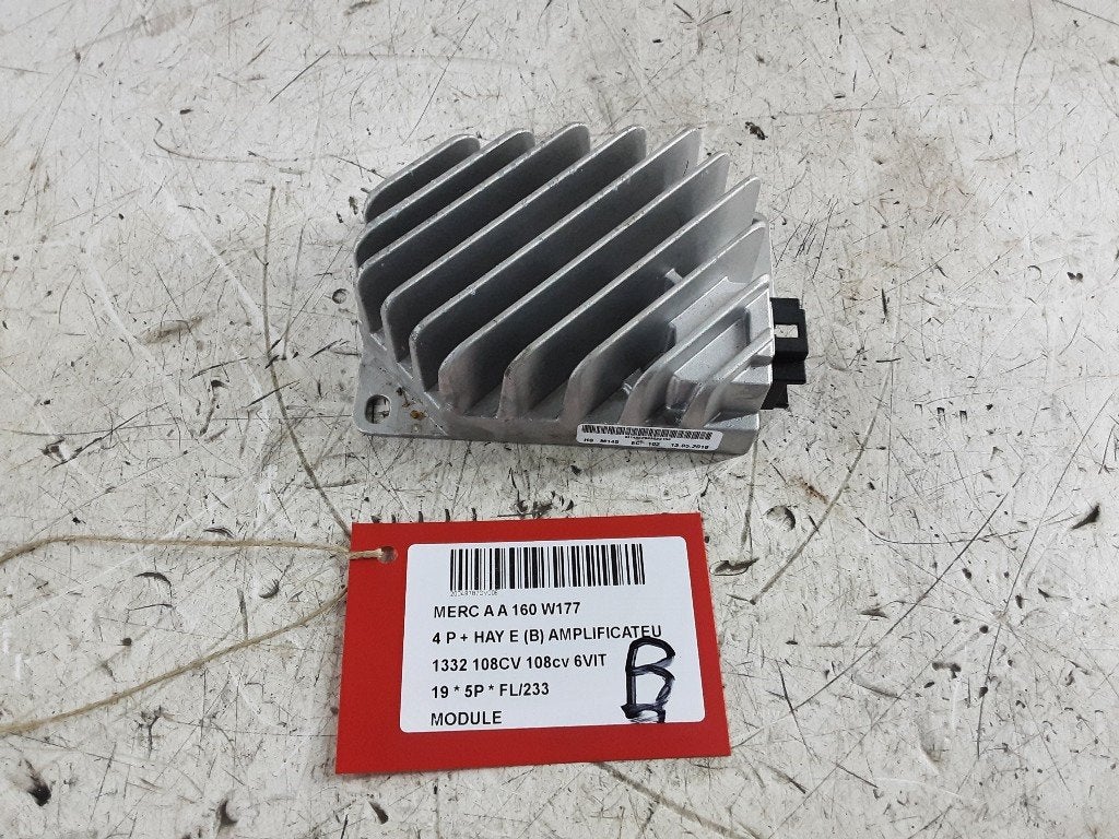 COMPUTER Mercedes-Benz A (177.0) (A1779050403), Gebruikt, Mercedes-Benz, Mevr. I. Hauben, Rue de l'Espoir 34 34
4030  GRIVEGNÉE, BE