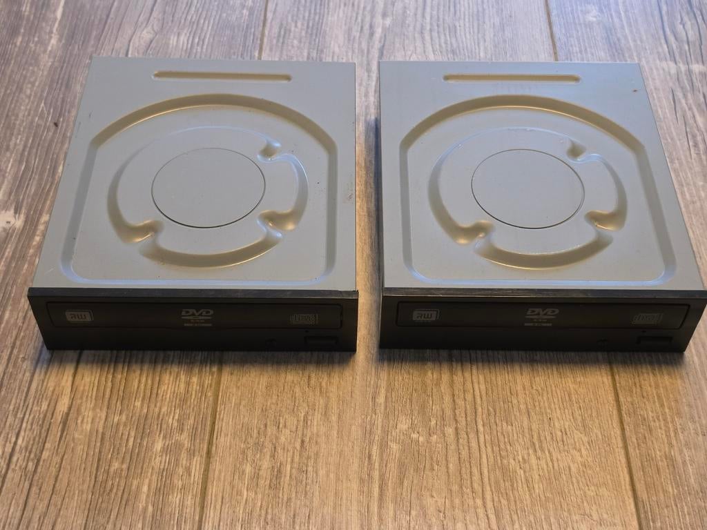 Lecteur optique pour PC (2 disponibles), Enlèvement ou Envoi, Originale, Autres genres, 1 cassette audio