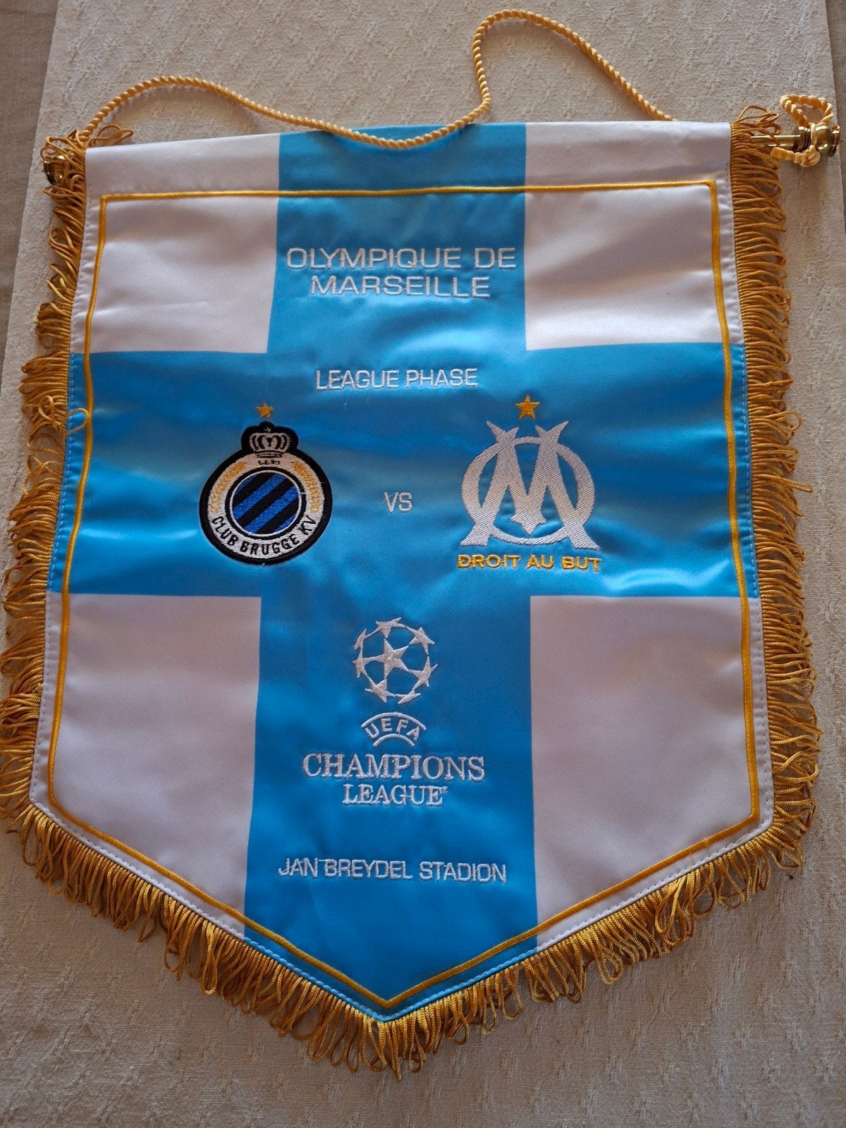 wimpel Club Brugge- Olympique De Marseille, Diversen, Vlaggen en Wimpels, Ophalen of Verzenden