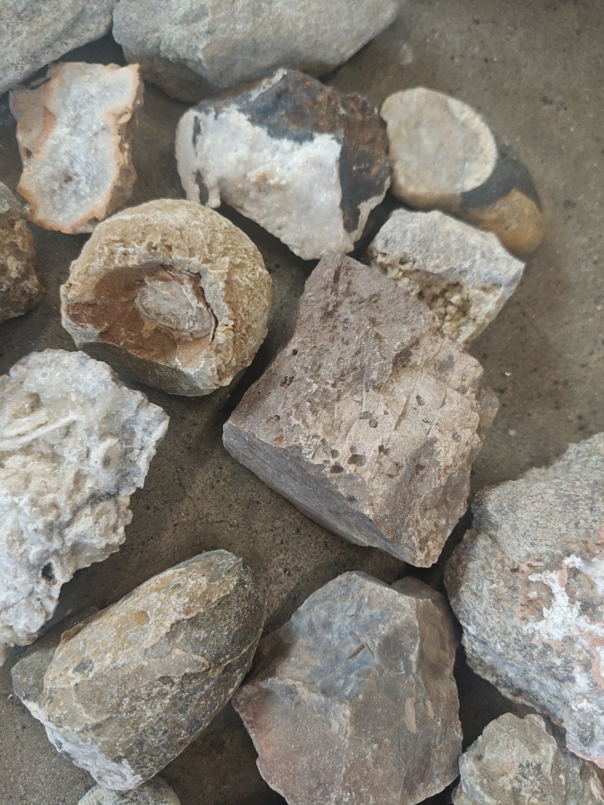 groot aantal mineralen en gesteenten zeer goedkoop, Verzamelen, Ophalen of Verzenden