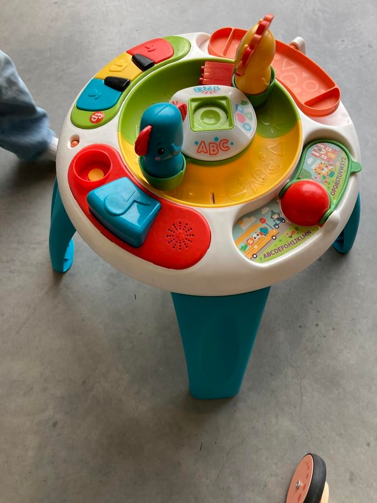 Speeltafel fisher price leeuw & olifant, Kinderen en Baby's, Ophalen, Zo goed als nieuw