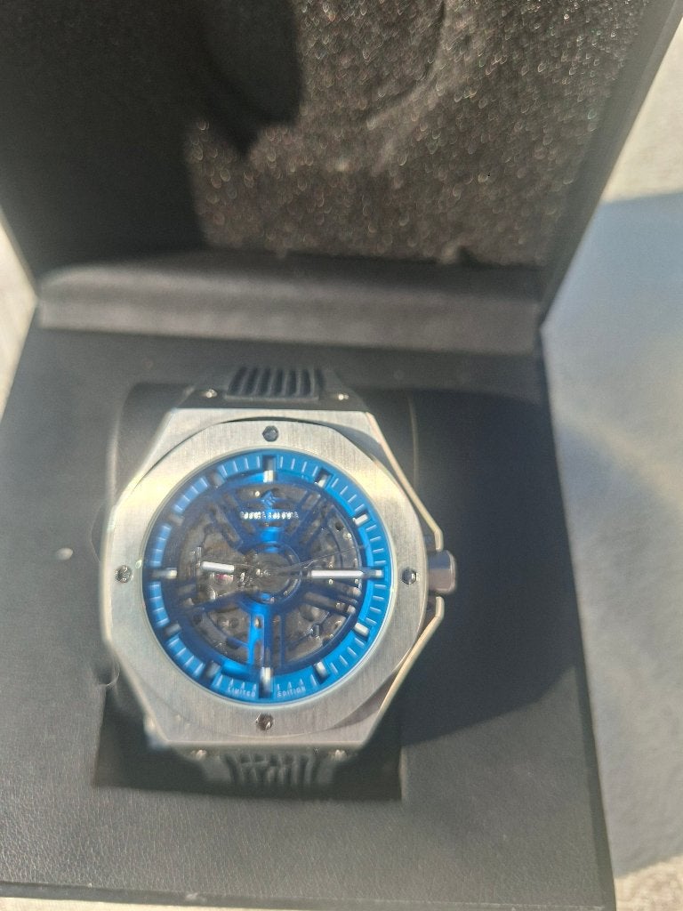 Montre alpha sierra falcon, Autres marques, Enlèvement, Autres matériaux, Neuf