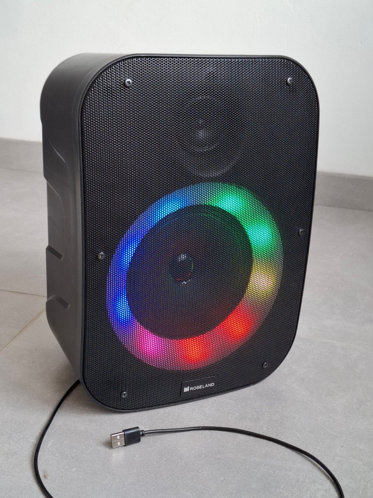 Bluetooth muziekbox met led licht en USB oplader, TV, Hi-fi & Vidéo, Enceintes, Autres marques, Bluetooth, Enceinte de fête, 60 à 120 watts