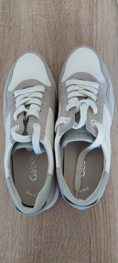 Te koop.Dames schoenen., Kleding | Dames, Schoenen, Ophalen, Nieuw, Sneakers