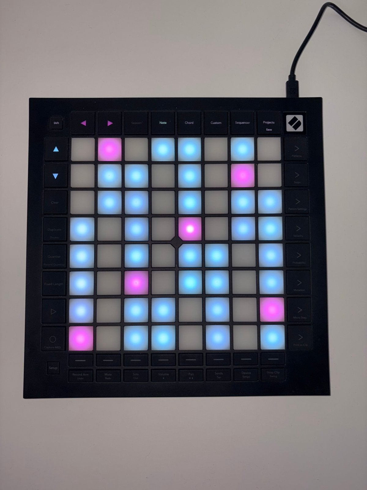 LaunchPad Pro mk3, Musique & Instruments, Envoi, Comme neuf