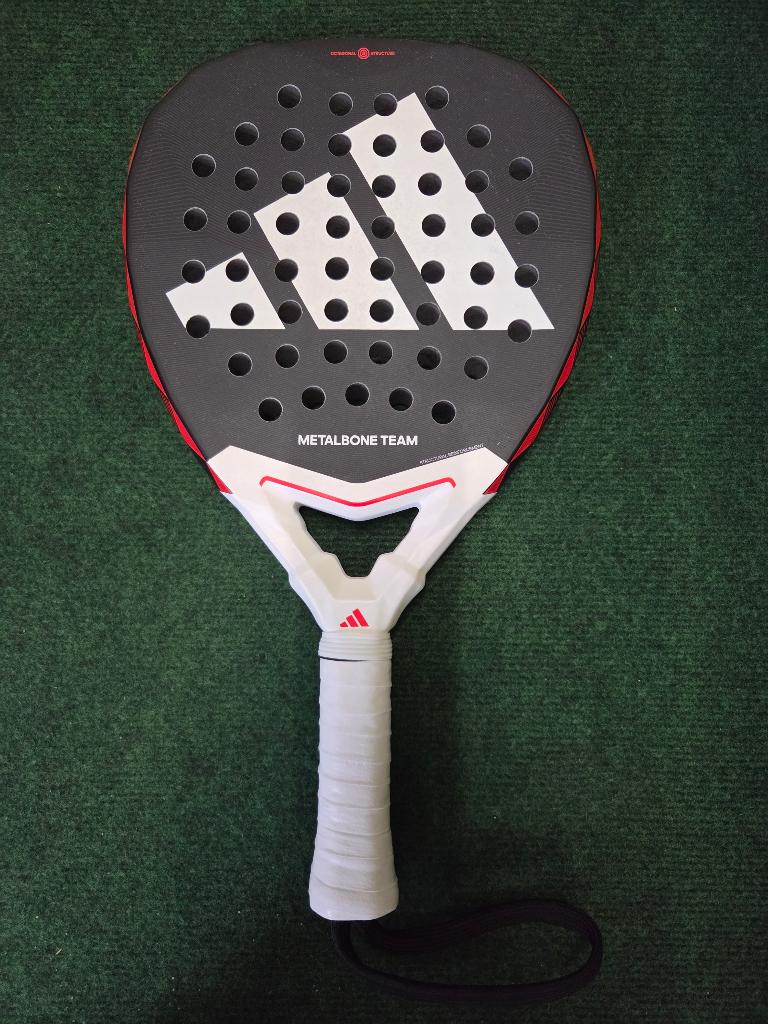Adidas Metalbone Team 2025, Ophalen of Verzenden, Zo goed als nieuw, Padelracket