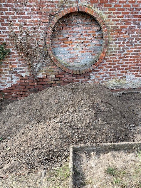 Zwart zand met kiezel GRATIS, Jardin & Terrasse, Sable, Utilisé, Enlèvement