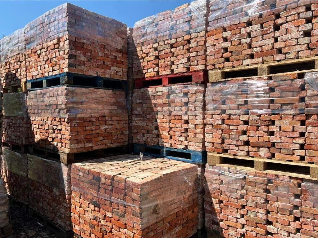 Briques anciennes rouges 21,5 x 5,5 cm - 300 m², Enlèvement, Utilisé, Briques