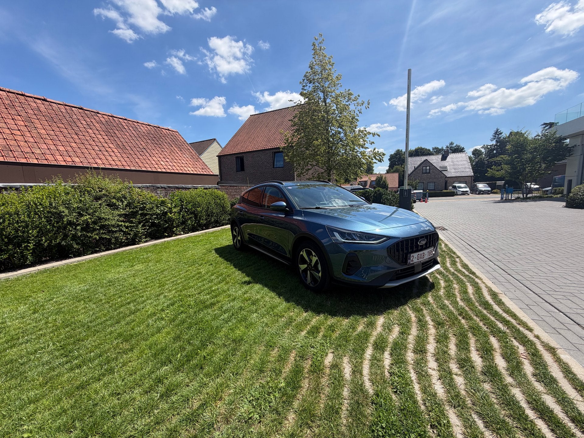 Ford Focus EcoBoost mHEV Active X AUT (bj 2025, automaat), Parkeersensor, Gebruikt, Euro 6, Overige kleuren