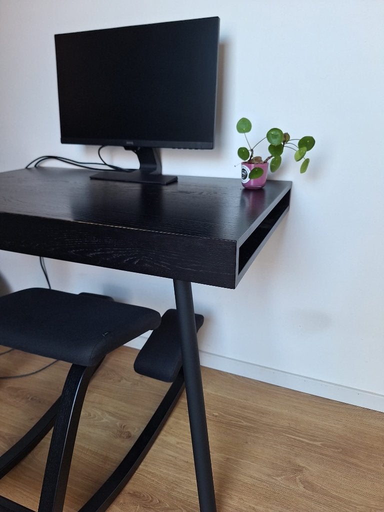 Moome "JON"  zwart designbureau, Ophalen, Gebruikt, 60 cm, Modern