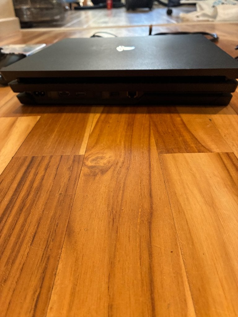 PS 4 Pro 1 TB, Ophalen, Met games, Zo goed als nieuw, 1 TB