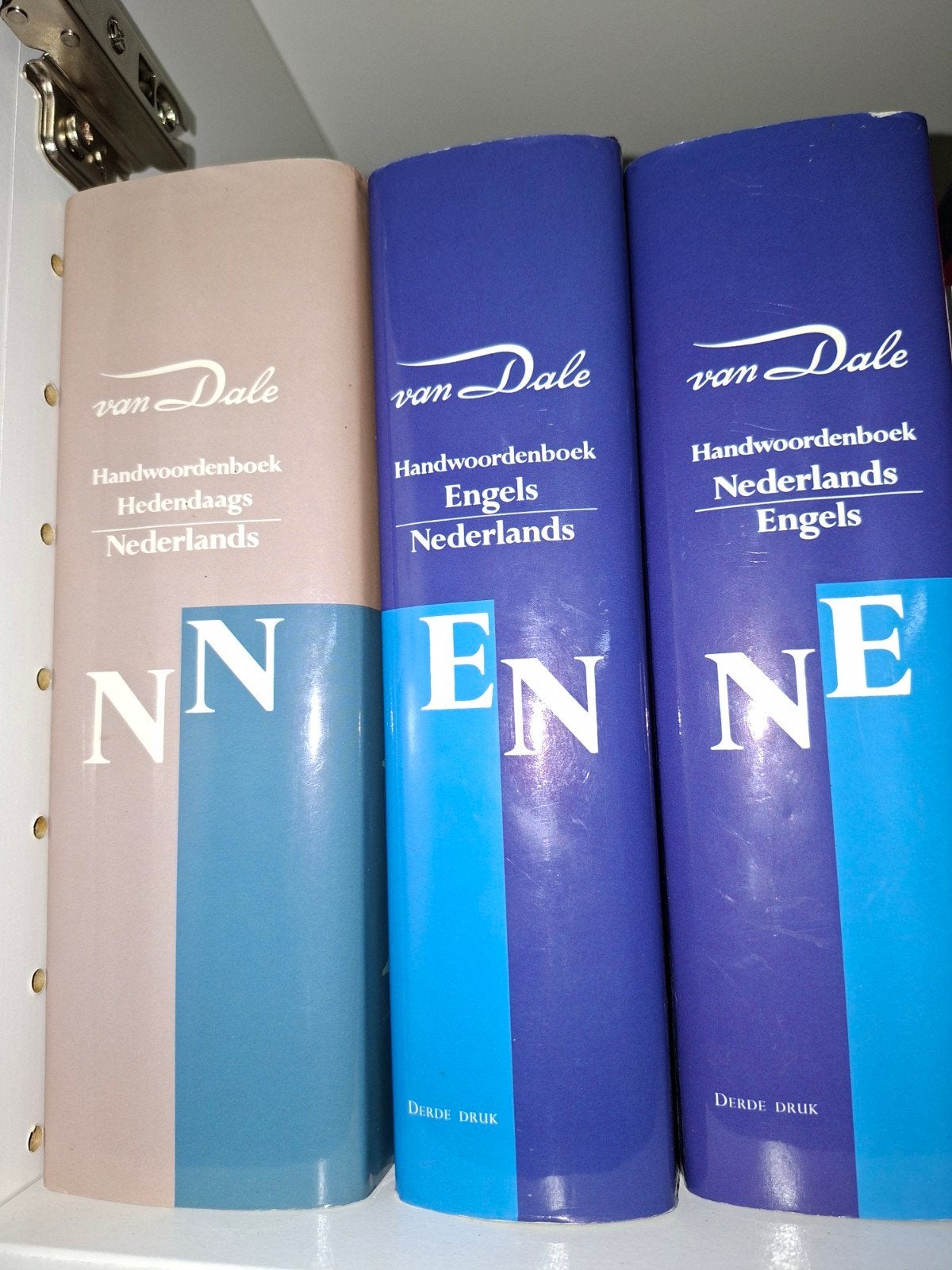 Van Daele woordenboeken, Boeken, Ophalen