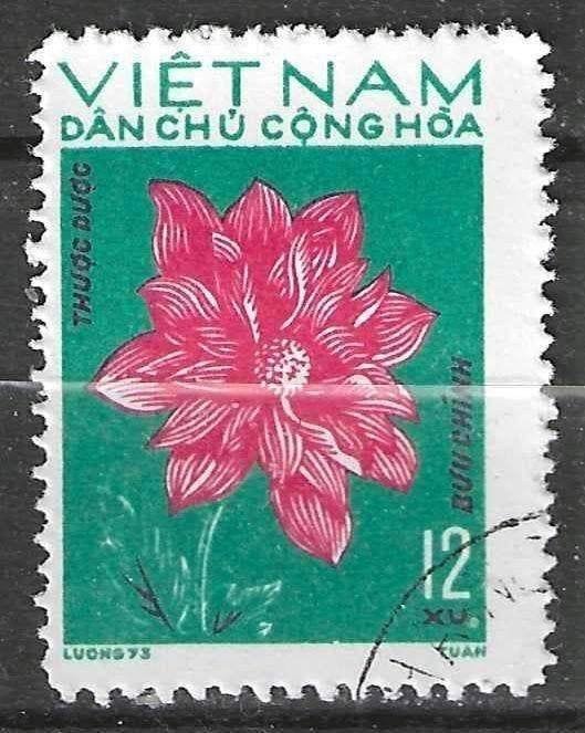 Noord-Vietnam 1974 - Yvert 839B - Dahlia - 12 xu (ST), Verzenden, Gestempeld