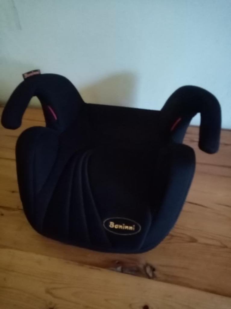 Baninni : nieuw zwart zitverhoger , 15kg tot 36kg, Kinderen en Baby's, Autogordel, 15 t/m 36 kg, Nieuw, Ophalen