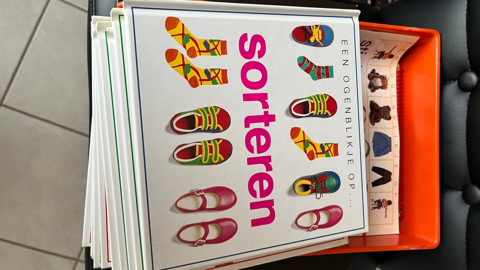 10-delige set kinderboeken "Een ogenblikje op..." (Zirkoon), Ophalen
