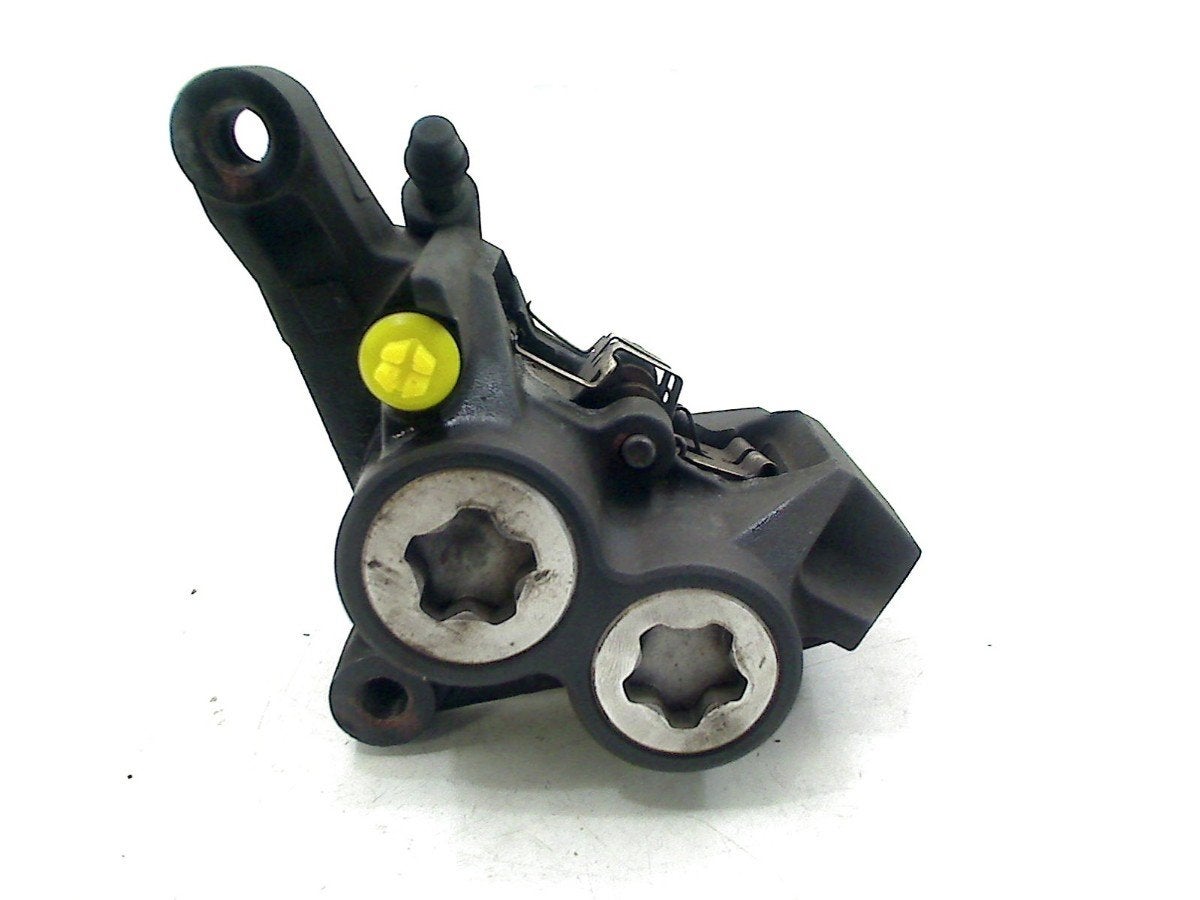 ETRIER DE FREIN AVANT GAUCHE Yamaha, Motos, Yamaha Motor Europe N.V., Utilisé, Customersupport@yamaha-motor.co.uk, Koolhovenlaan 101
1119 NC  Schiphol-Rijk, NL