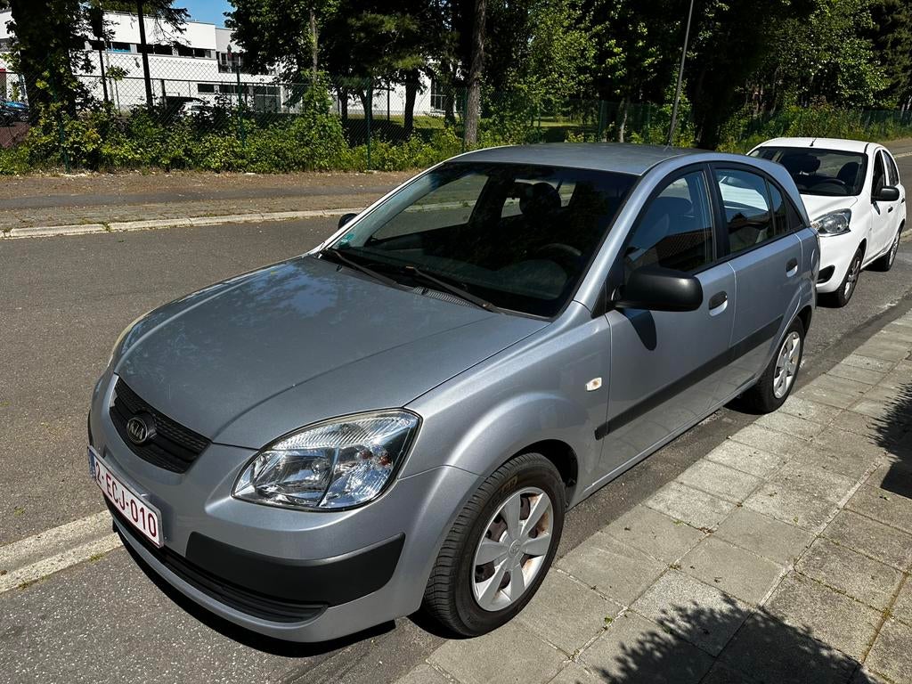 Kia Rio 1.4 Active prêt à immatriculer, Auto's, Kia, Particulier, Rio, Elektrische ramen, Benzine, Euro 4, Berline, 5 deurs, Handgeschakeld
