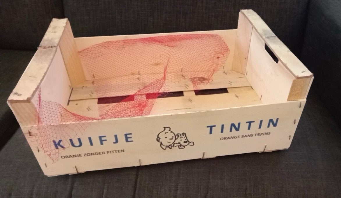Kuifje Kuifje: zeldzame ORANJE houten kist jaar 60/70, Ophalen of Verzenden, Kuifje, Gebruikt, Overige typen