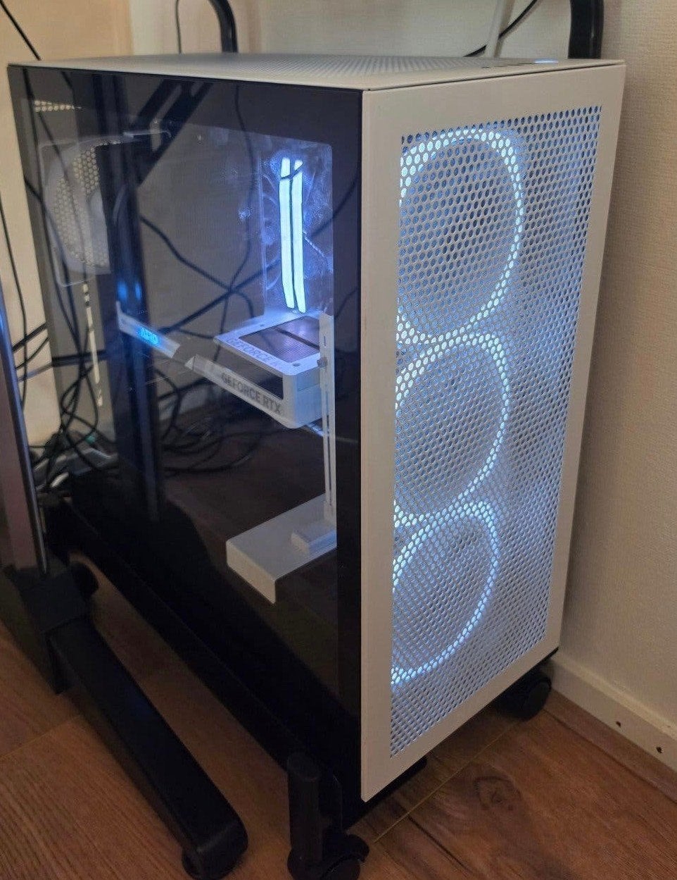 PC de jeu RTX 5080 Aero, 7800x3D, Enlèvement, Gaming, HDD