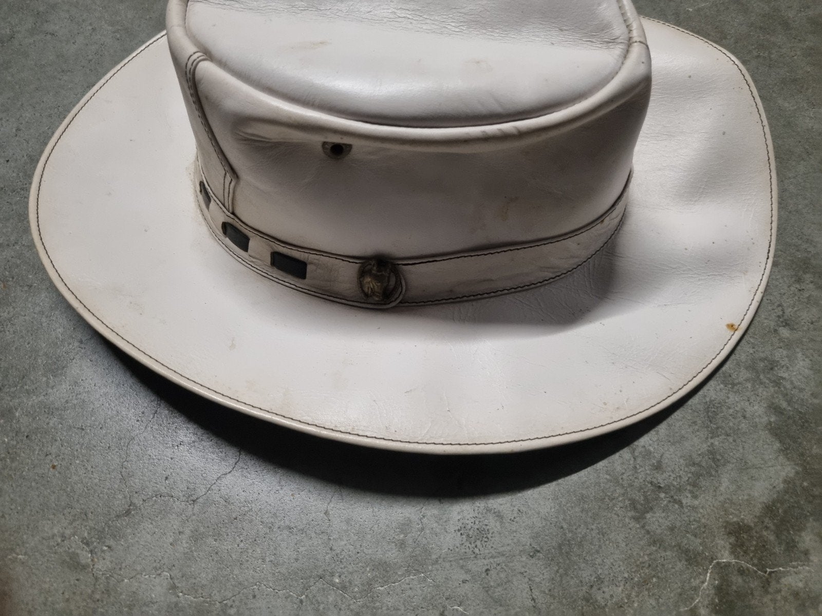 Cow boy hood, Ophalen