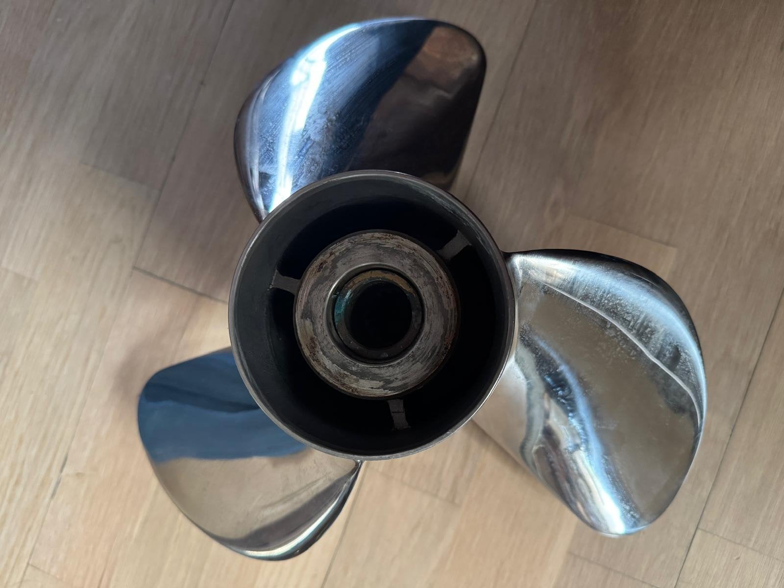 Originele Yamaha RVS propeller 13 x 17-K2 – zo, Watersport en Boten, Ophalen of Verzenden