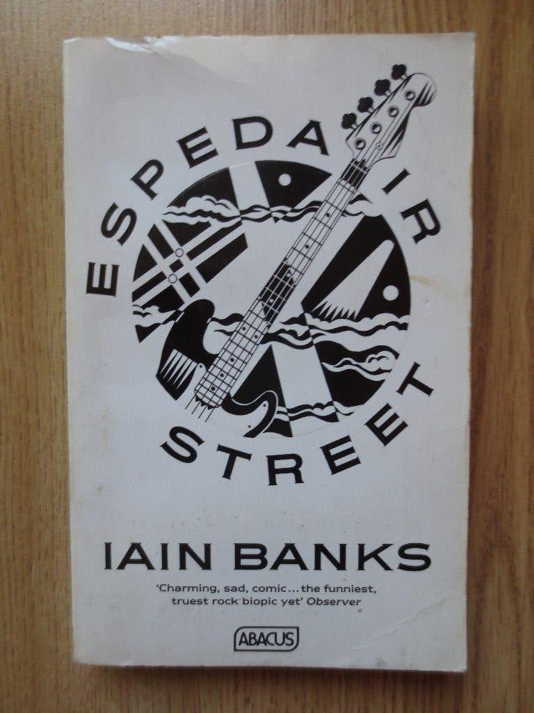 Espedair Street - Iain Banks, Ophalen of Verzenden, Gelezen