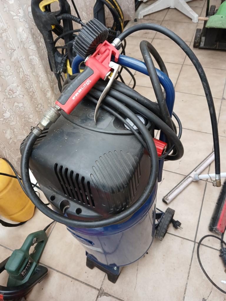 Compressor, Doe-het-zelf en Bouw, Compressors, Ophalen