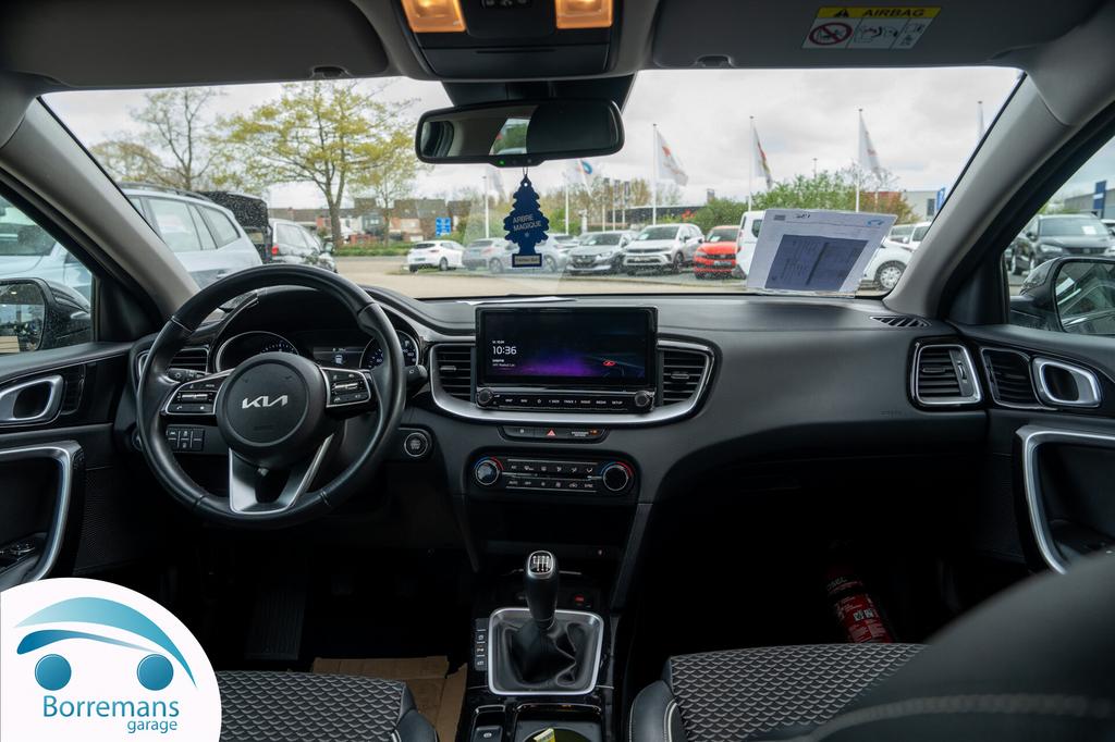 Kia Ceed Break PULSE Carplay/Camera/Navi/Lane Assist/...., Autos, Kia, 0 kg, Argent ou Gris, Achat, 998 cm³