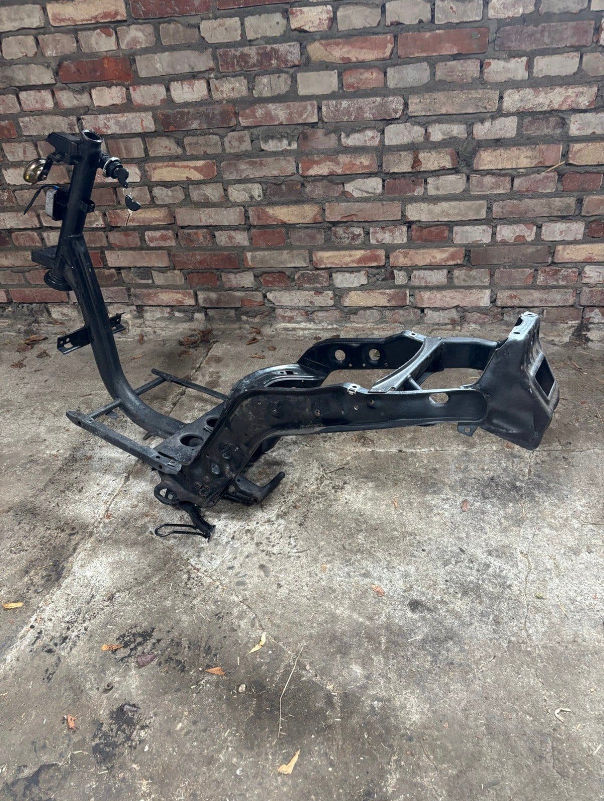 Piaggio zip frame, Fietsen en Brommers, Ophalen, Gebruikt, Frame, Piaggio