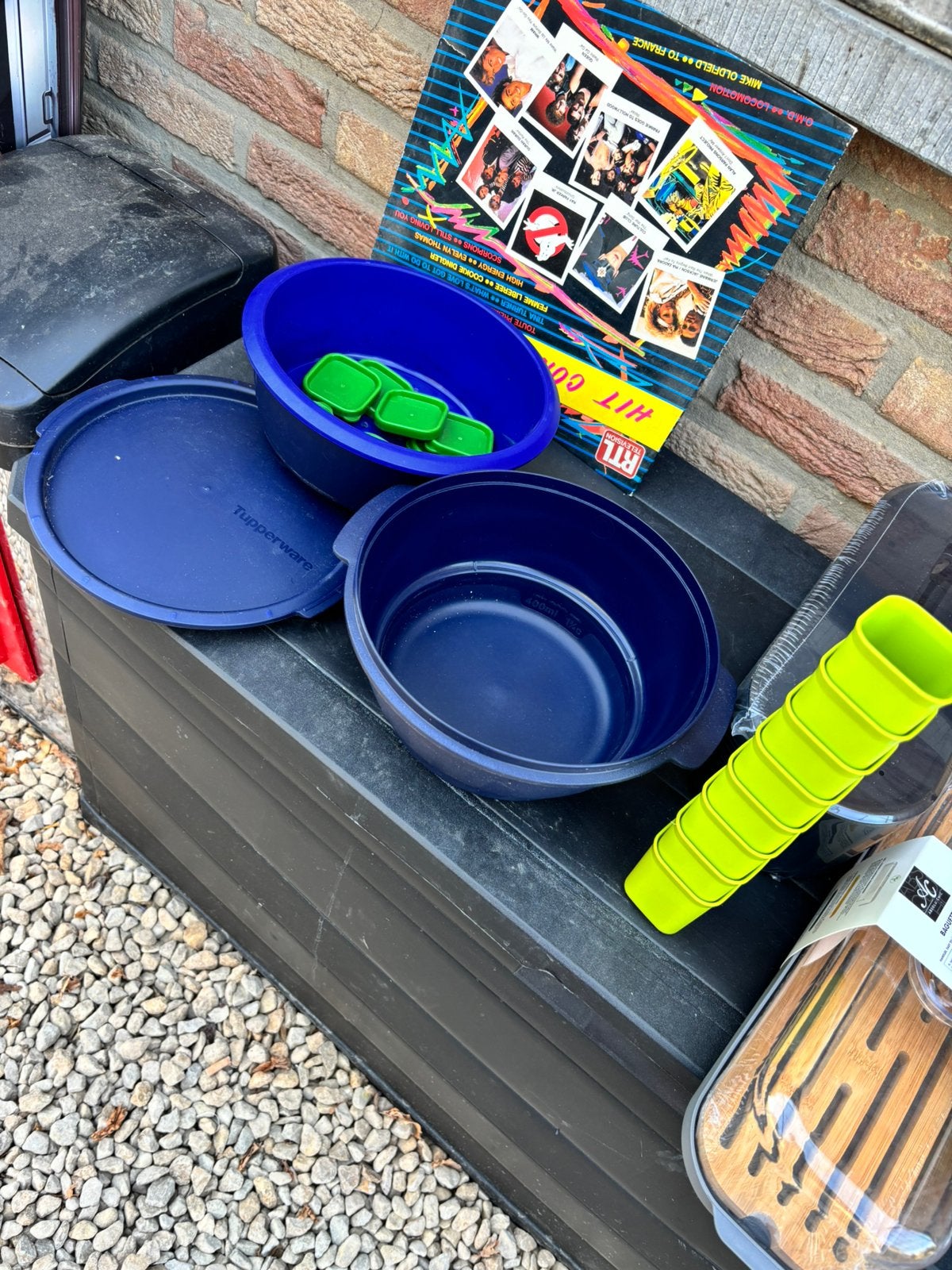 Tupperware, Enlèvement ou Envoi, Comme neuf, Avec couvercle