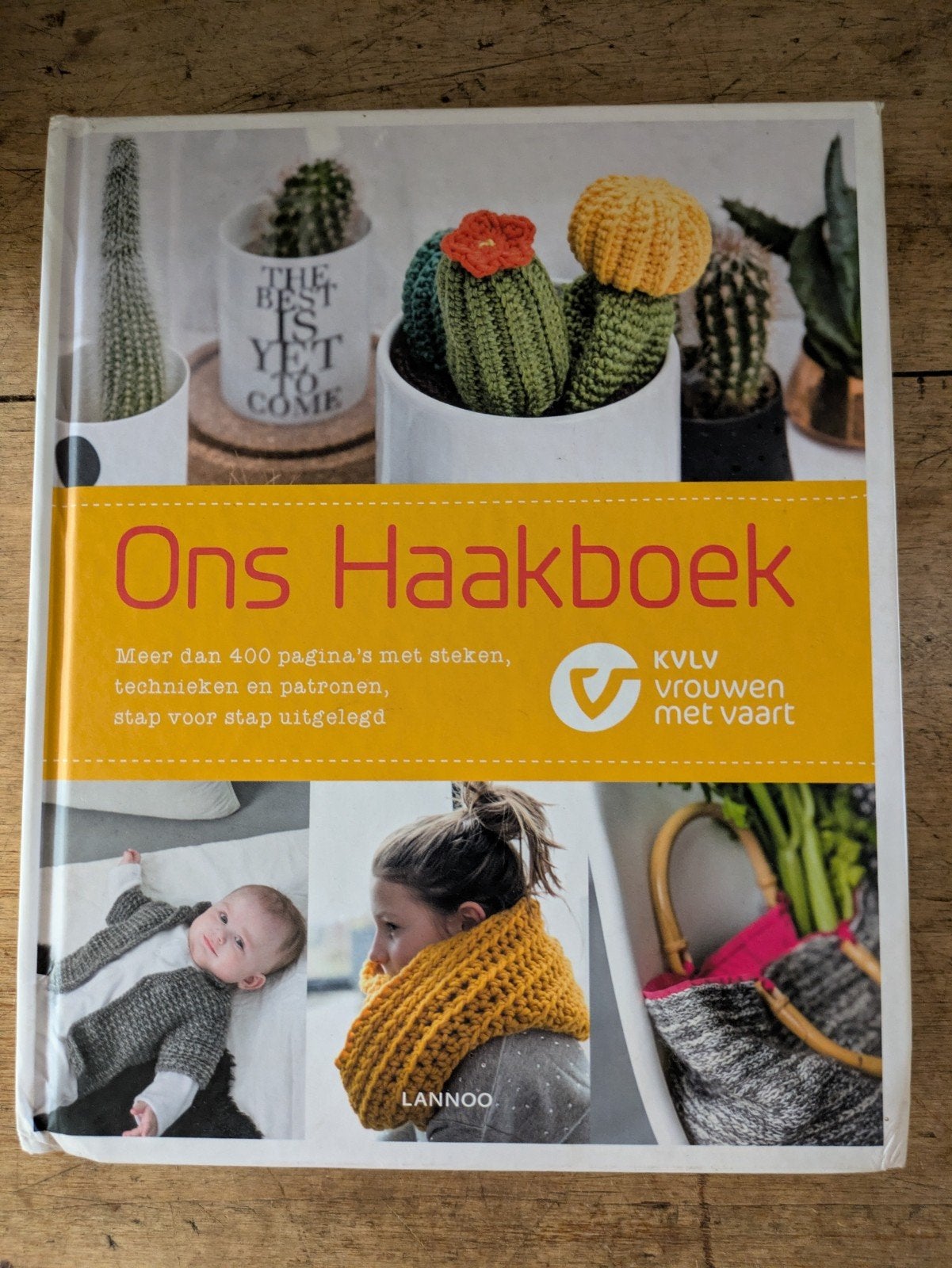 KVLV - Ons haakboek, KVLV, Ophalen of Verzenden, Gelezen, Breien en Haken