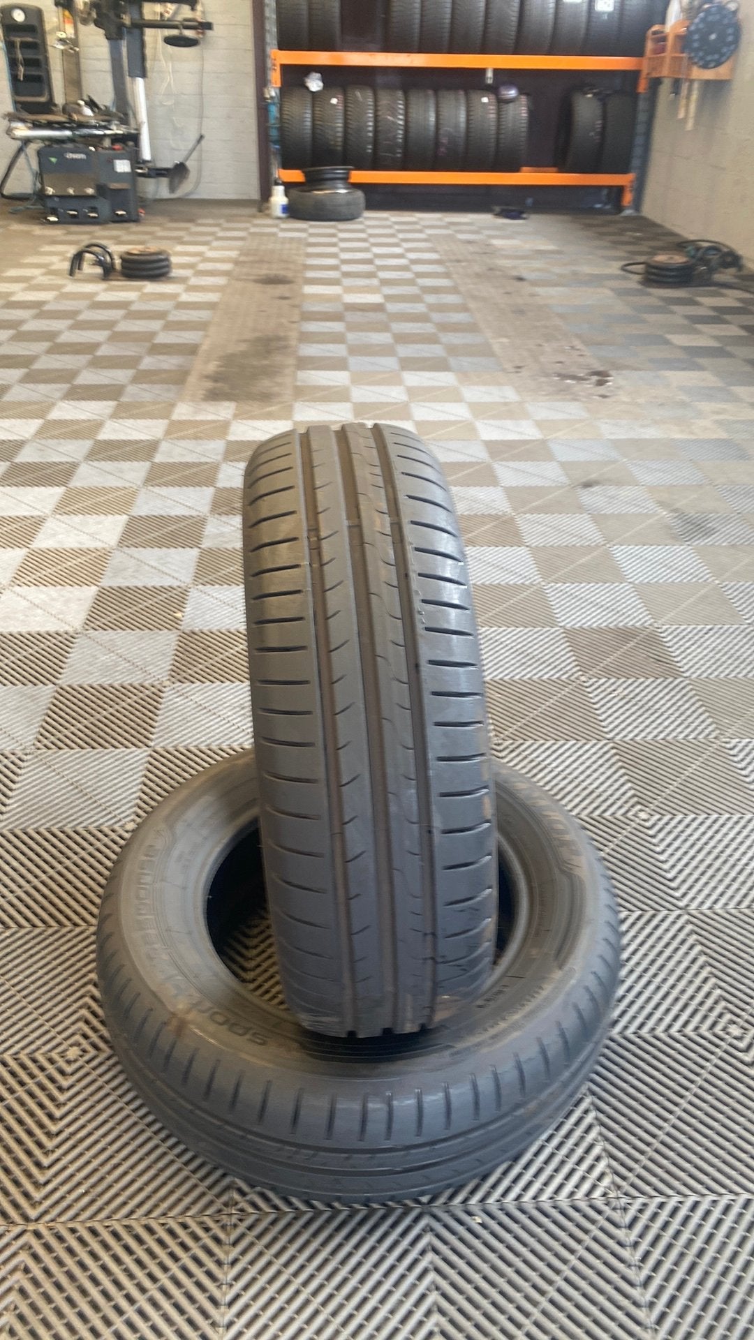 195/65/15-91h zomer dunlop met monteren per stuk 50 eur, Autos : Divers, Pièces de sport automobile, Comme neuf, Enlèvement