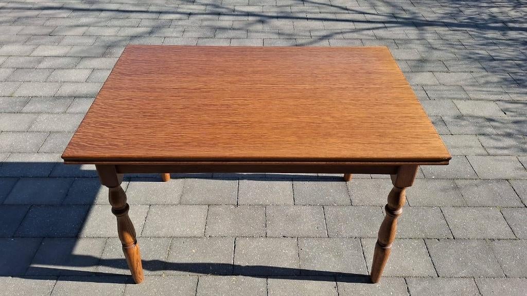 table en chêne avec 4 chaises, Maison & Meubles, Tables | Tables à manger, 100 à 150 cm, Quatre personnes, Comme neuf, Enlèvement
