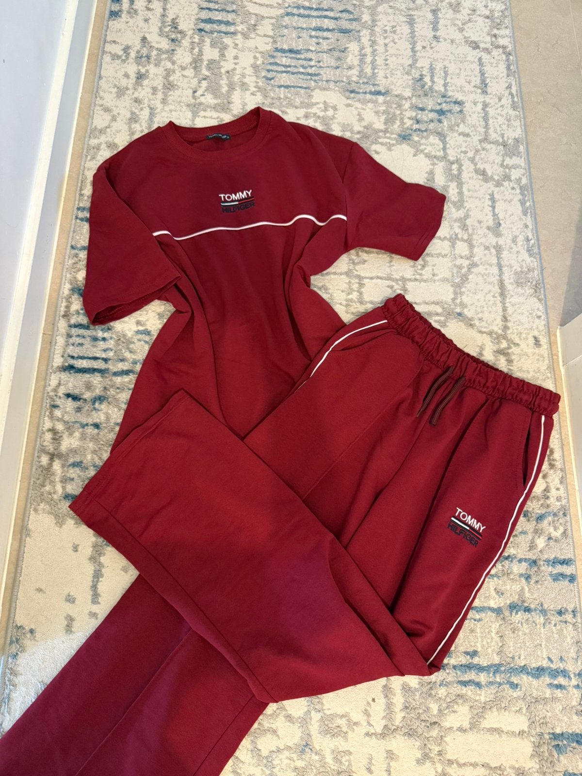 Trainingspak tommy hilfiger, Ophalen, Nieuw, Overige merken