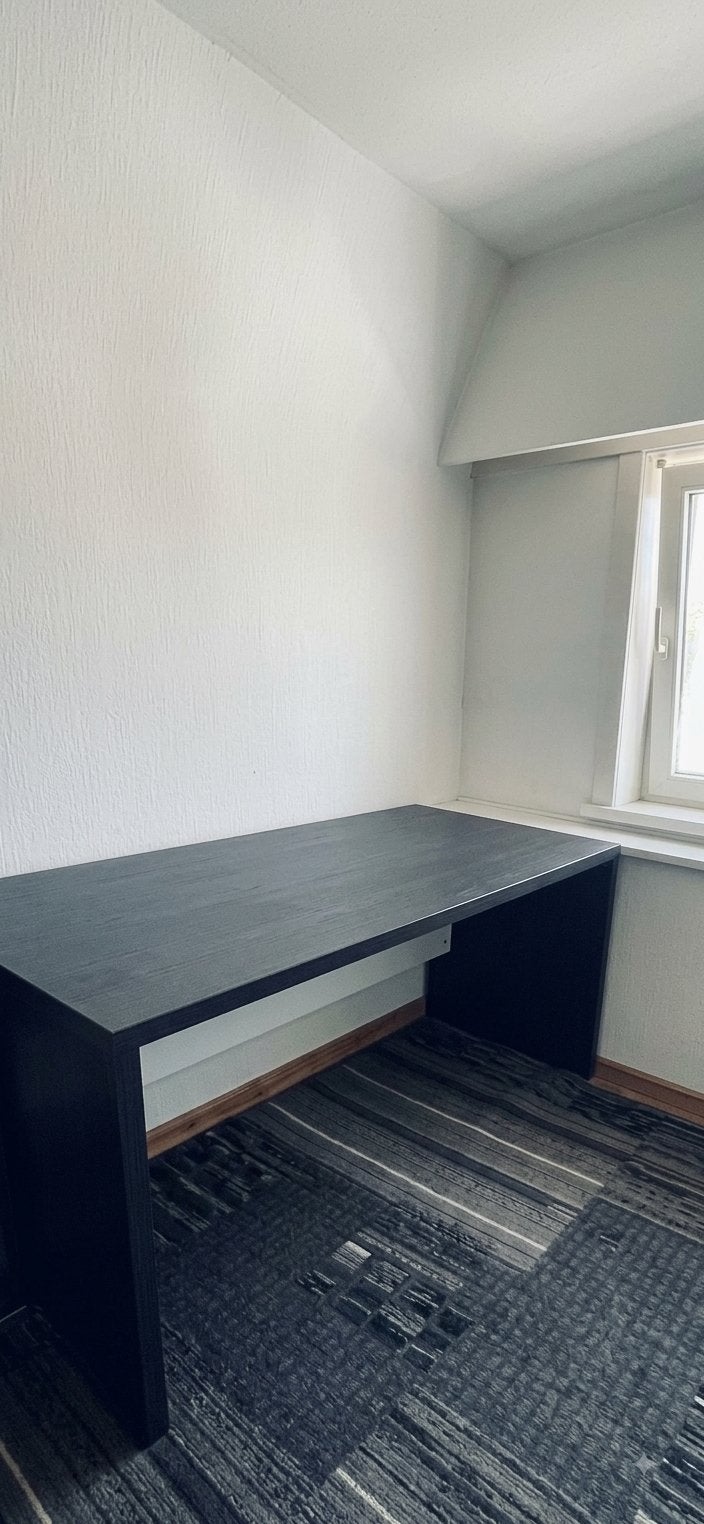 bureau moderne + étagères et étagères assortis, Moderne, Enlèvement, Comme neuf, Noir