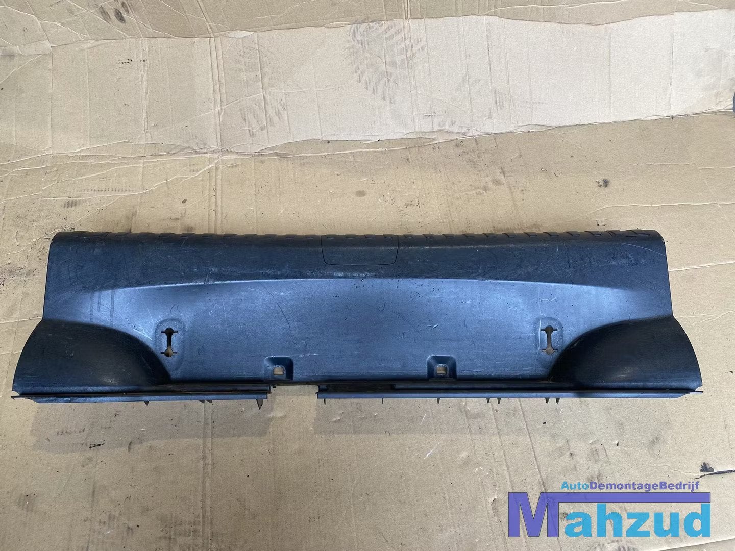BMW 1 SERIE E87 Bagageruimte afdekkap afdekplaat kofferbak, Auto-onderdelen, Petuelring 130
80788  Munich, DE, Gebruikt, Info@bmw.de