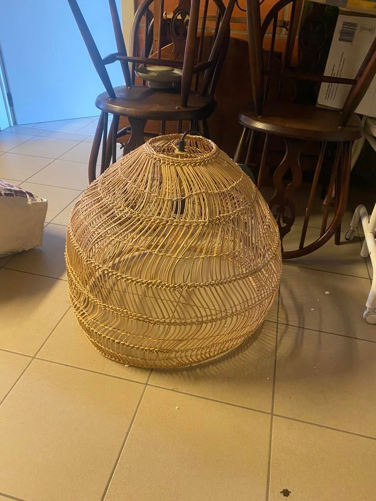 Hanglamp gevlochten rotan maison du monde ‘wild’, Huis en Inrichting, Lampen | Hanglampen, Ophalen, Zo goed als nieuw