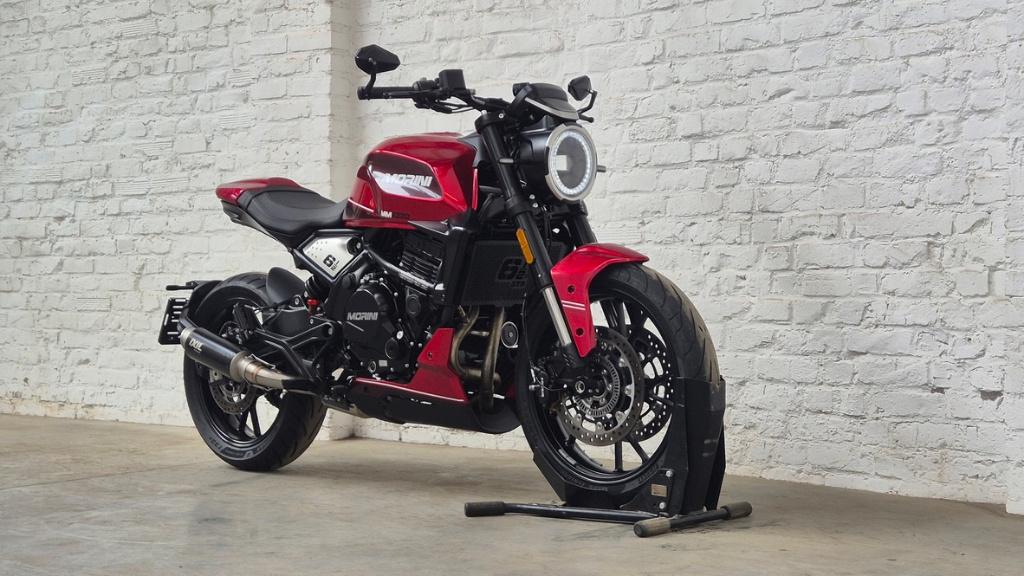 Moto Morini Seiemmezzo STR @motomobilia, 2 cilinders, Motorrijbewijs A, Bedrijf, Meer dan 35 kW